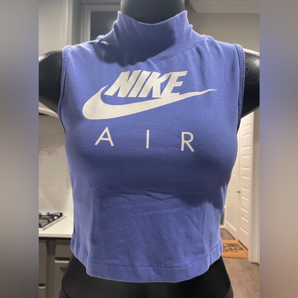 Nike Wmn’s Cropped Tank Top w/ Mock Neck, Size Medium